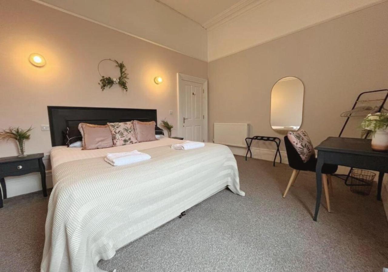 3 Sheets To The Wind, Boutique Holiday Apartment In Torquay Buitenkant foto